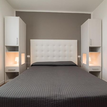 Albergo Al Sole Кастелнуово дел Гарда Екстериор снимка